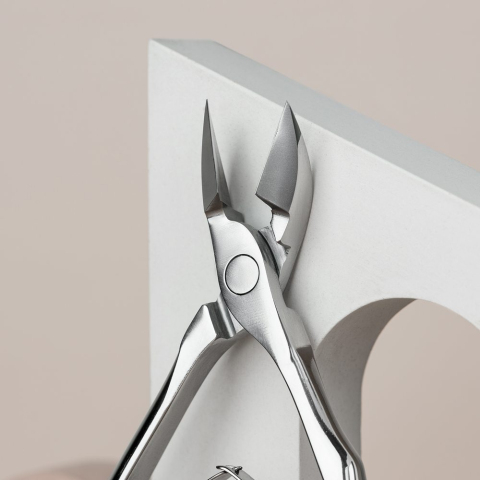 NE-11-15 Кусачки профессиональные для кожи EXPERT, 15 мм