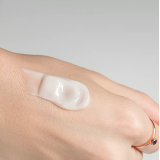 9937 RuNail Professional Молочко для рук и тела с мочевиной 10%, 200 мл.